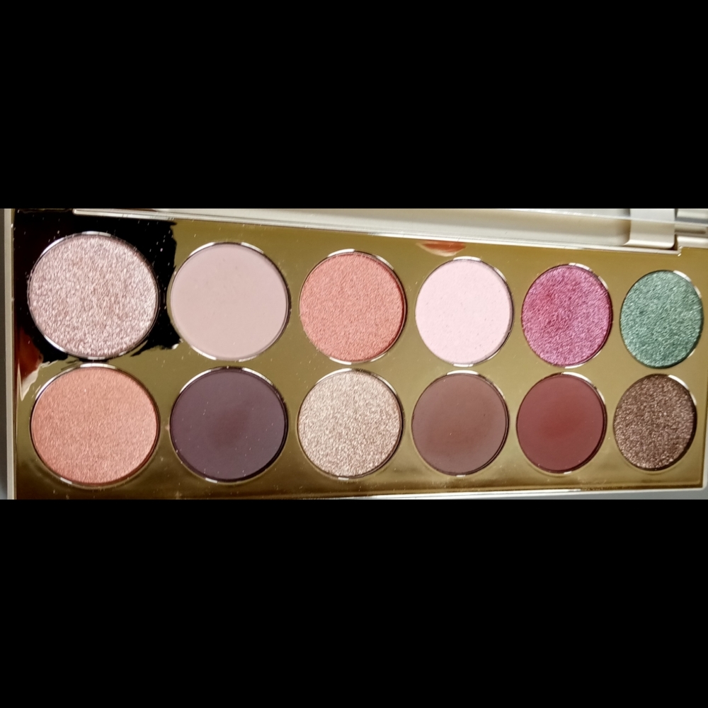 Stila After Hours Palette - Picture 5 of 9